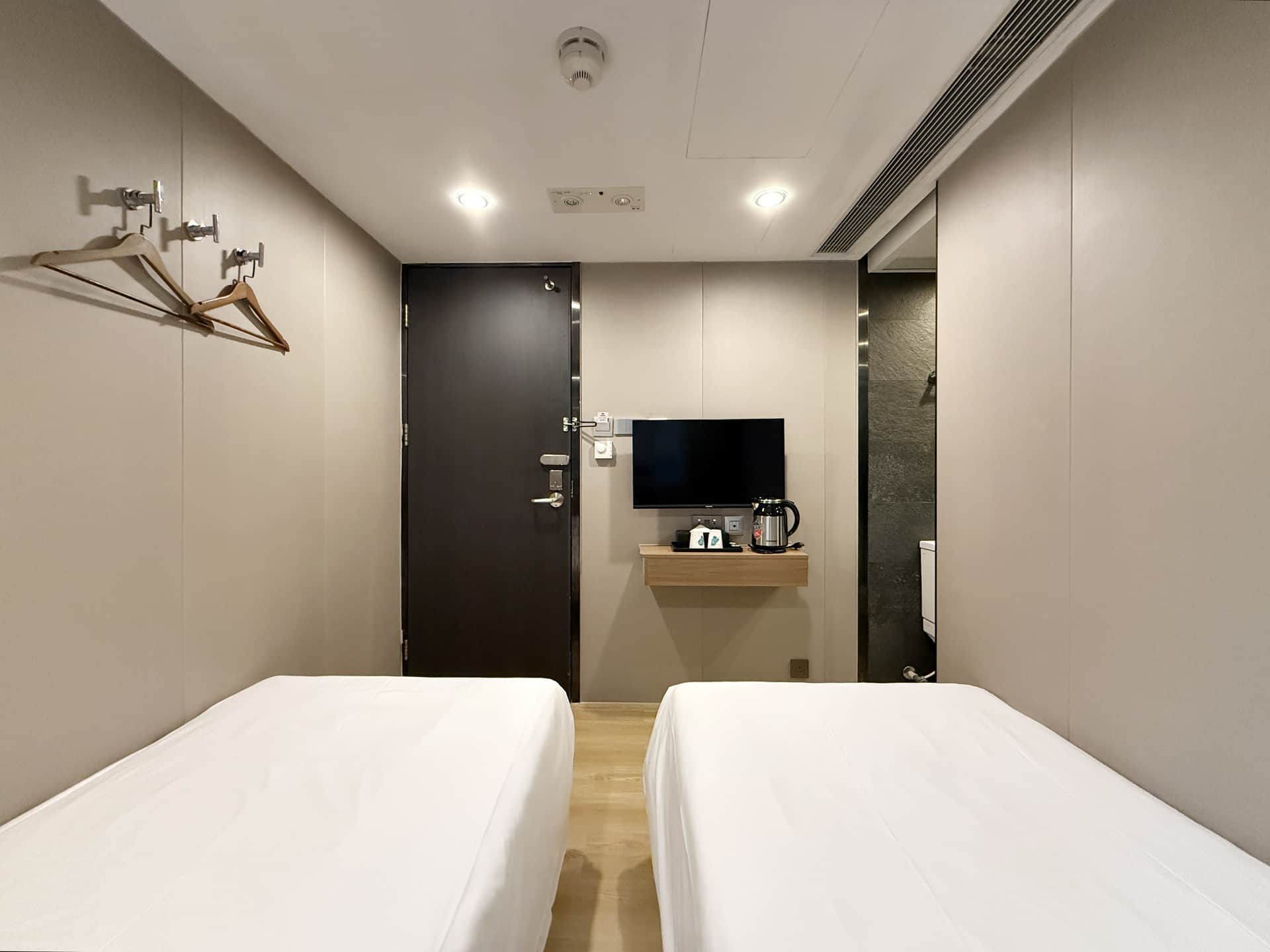 Noble Park Hotel