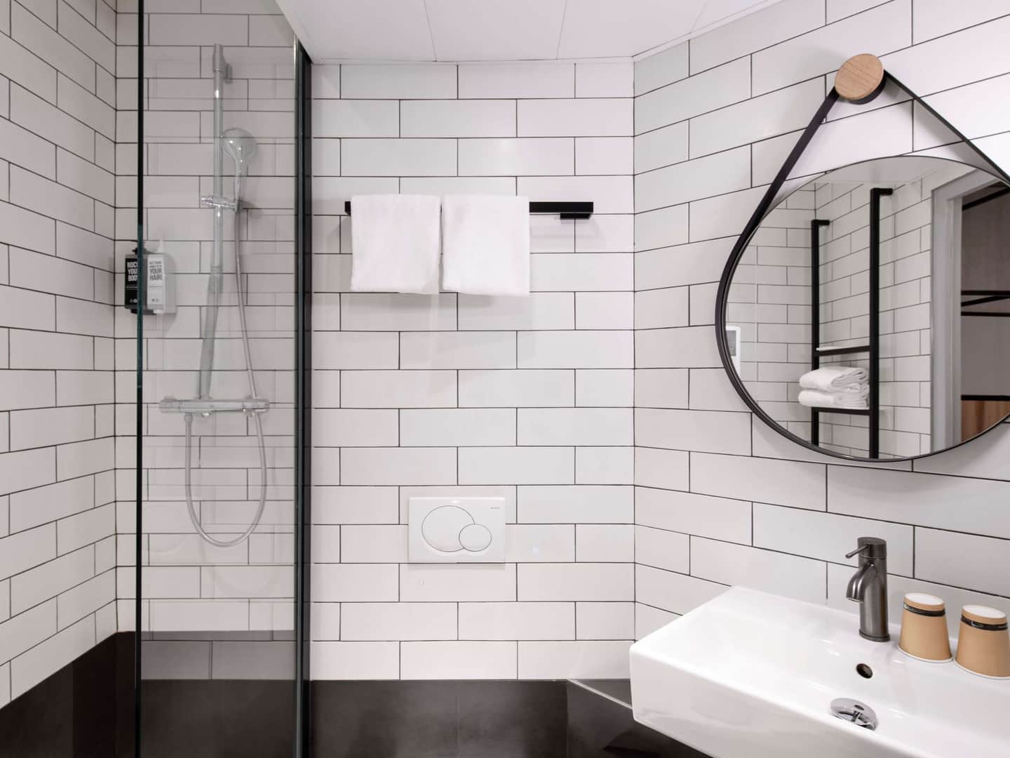 Hotel Faubourg Galant Paris, Handwritten Collection
