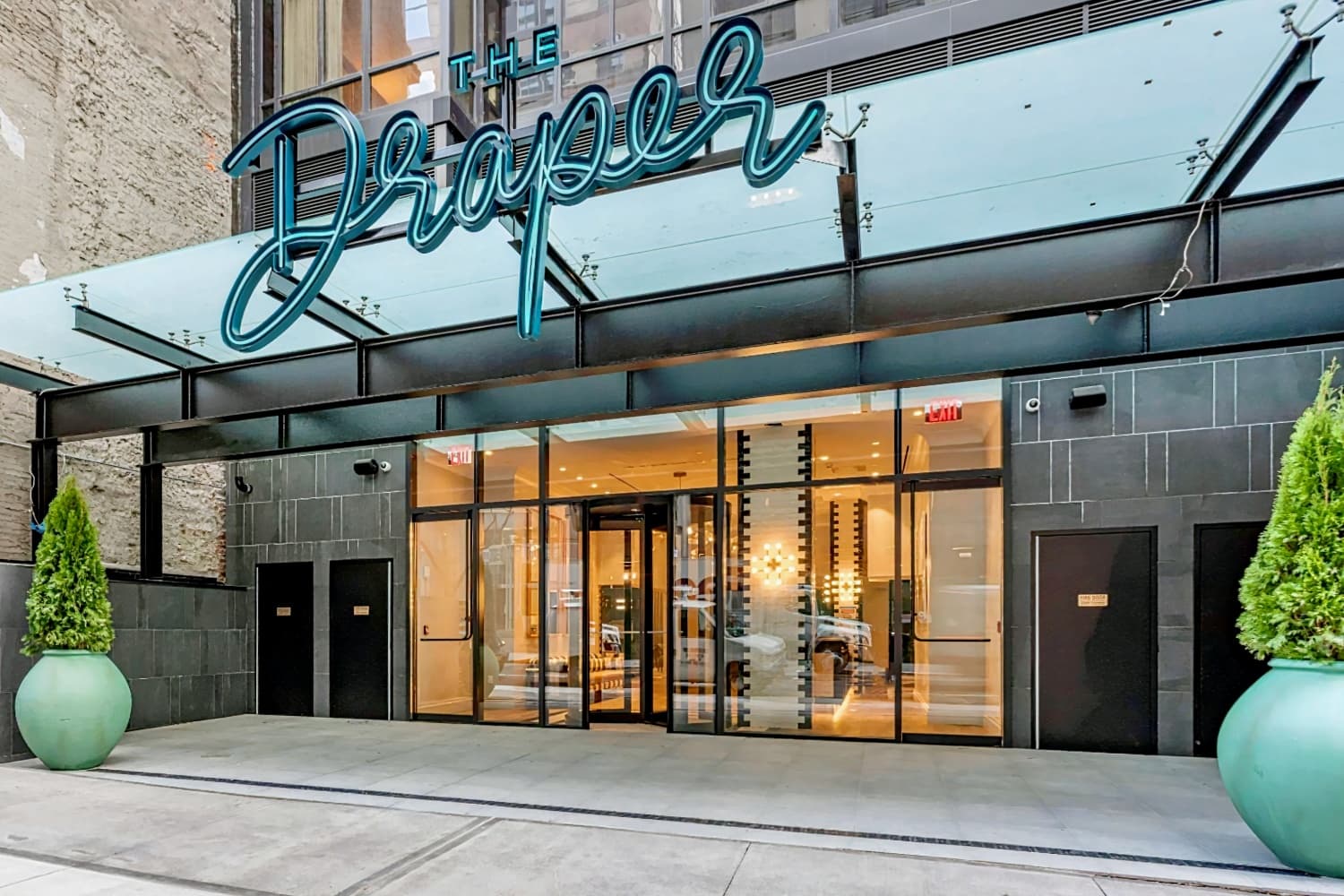 The Draper Tapestry Collection by Hilton