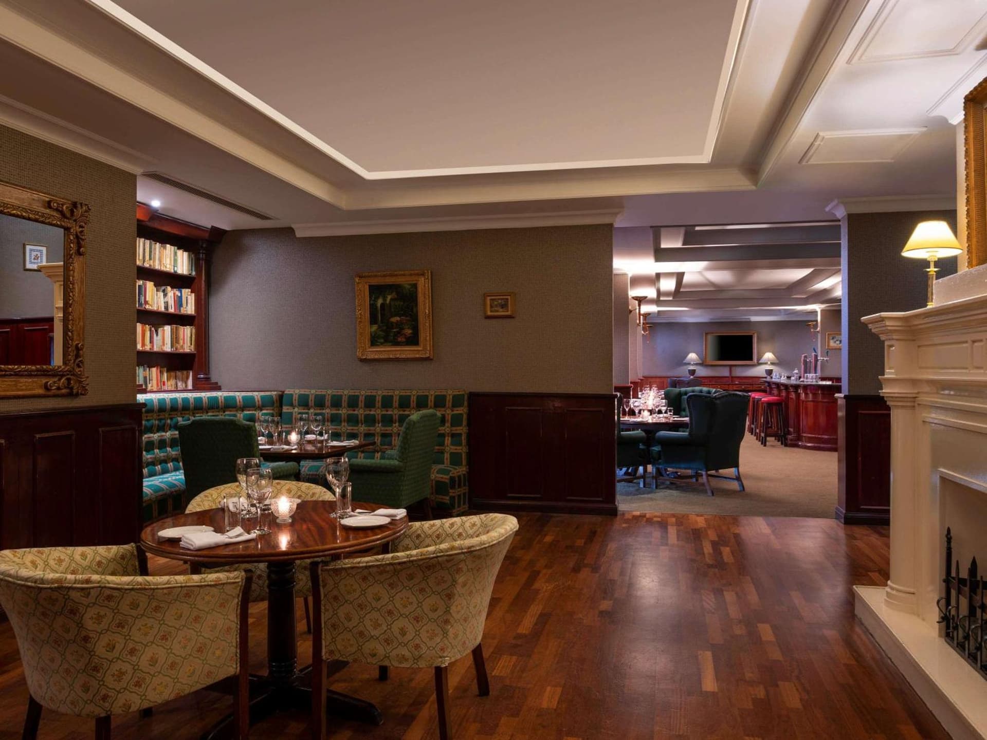Treffen House Hotel