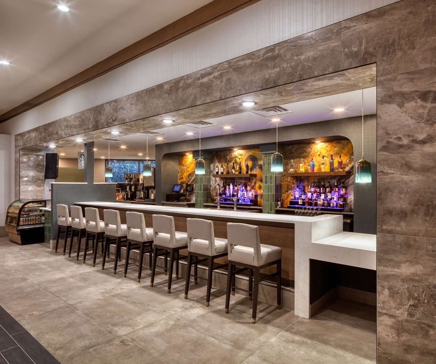 DoubleTree by Hilton Tulsa - Warren Place