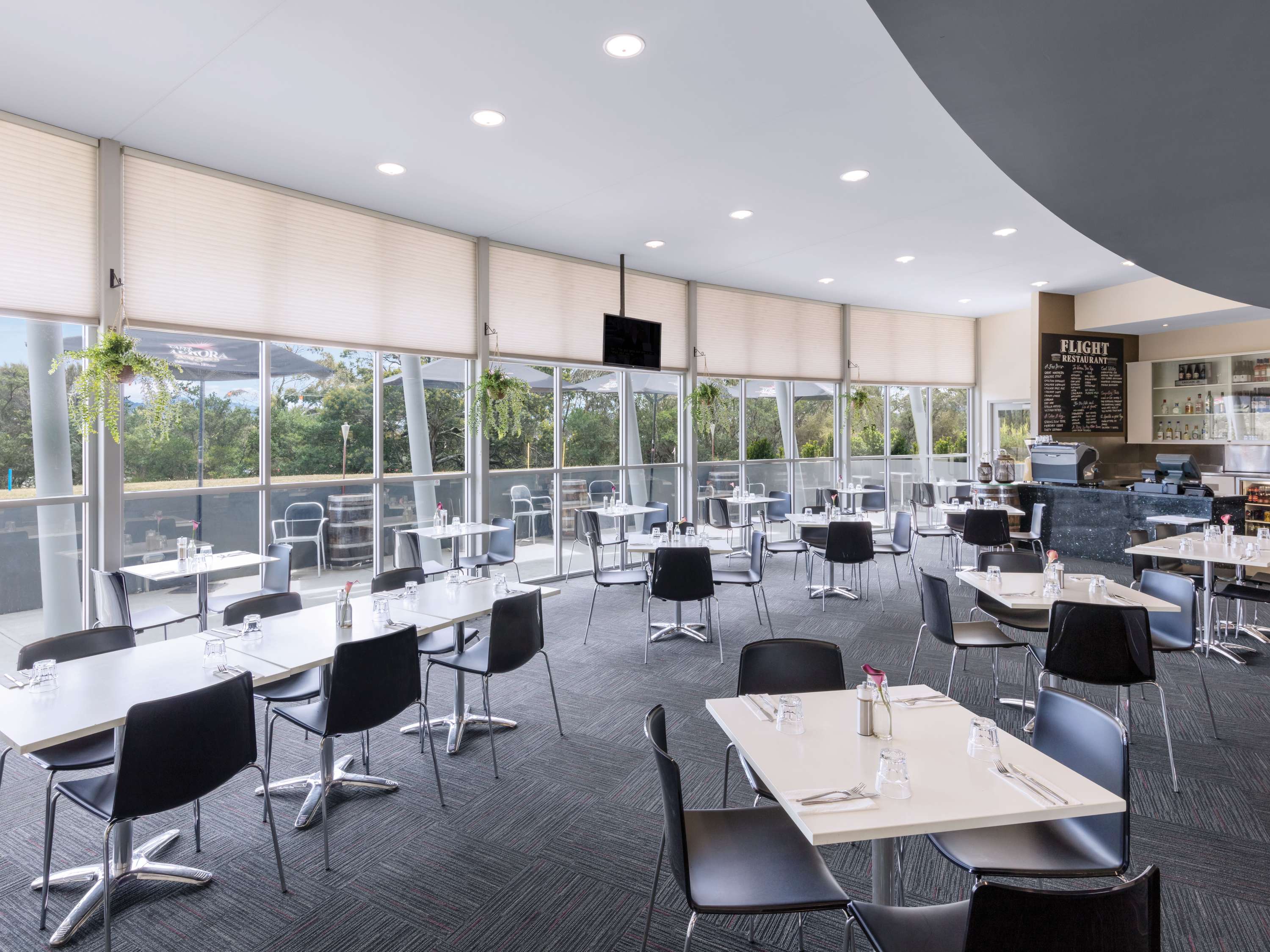 Mantra Hobart Airport