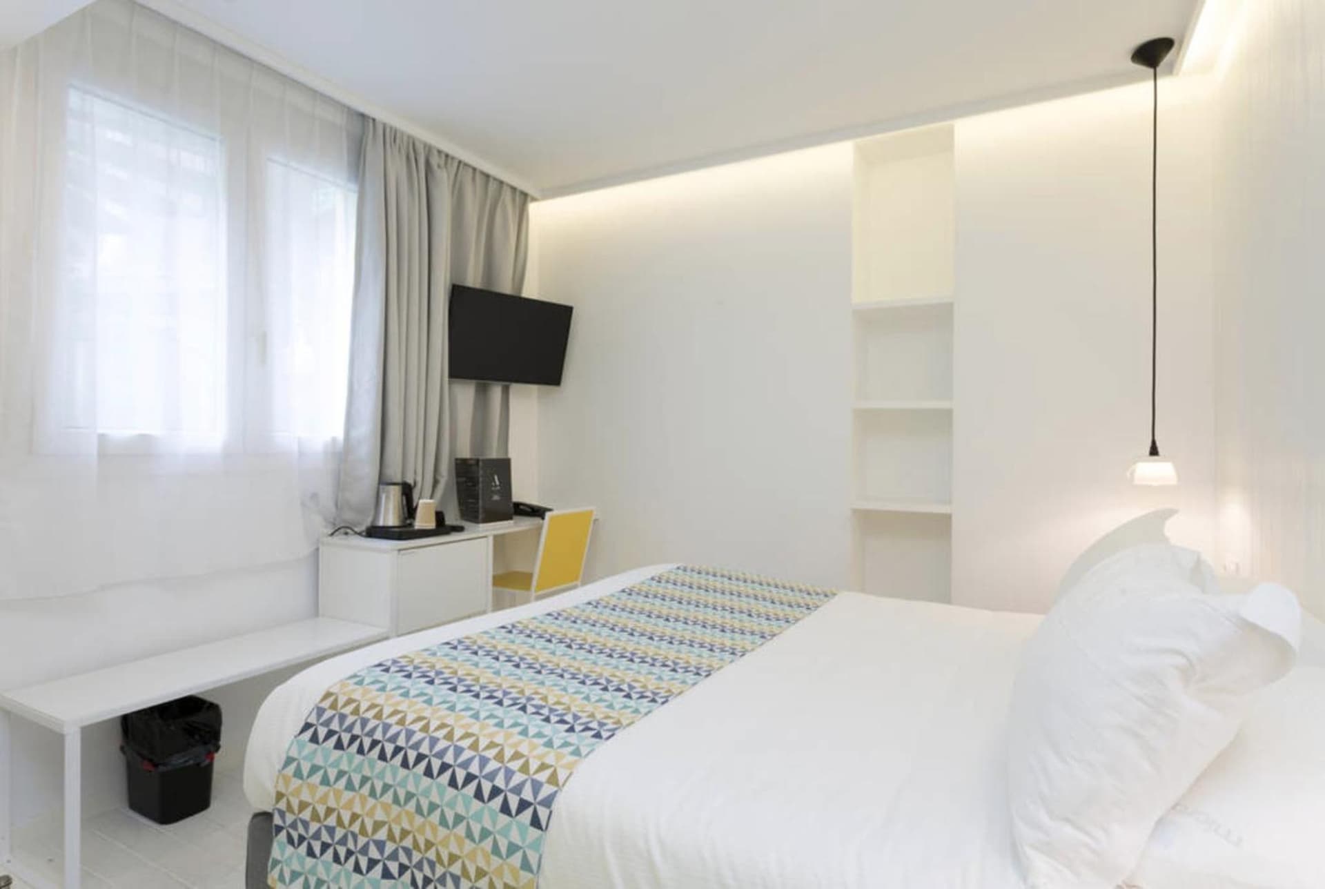 Atypik Hotel & Spa Clichy – Urban Style