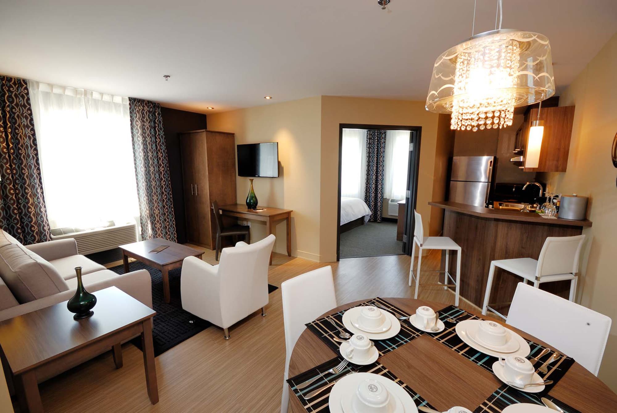 Imperia Hôtel & Suites Terrebonne