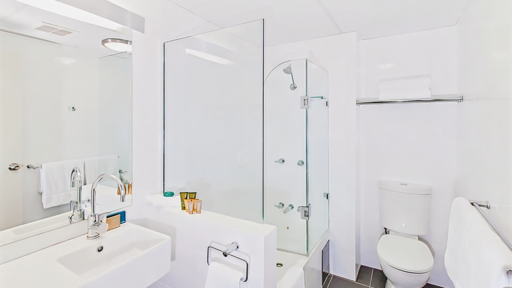ibis Styles Canberra Tall Trees