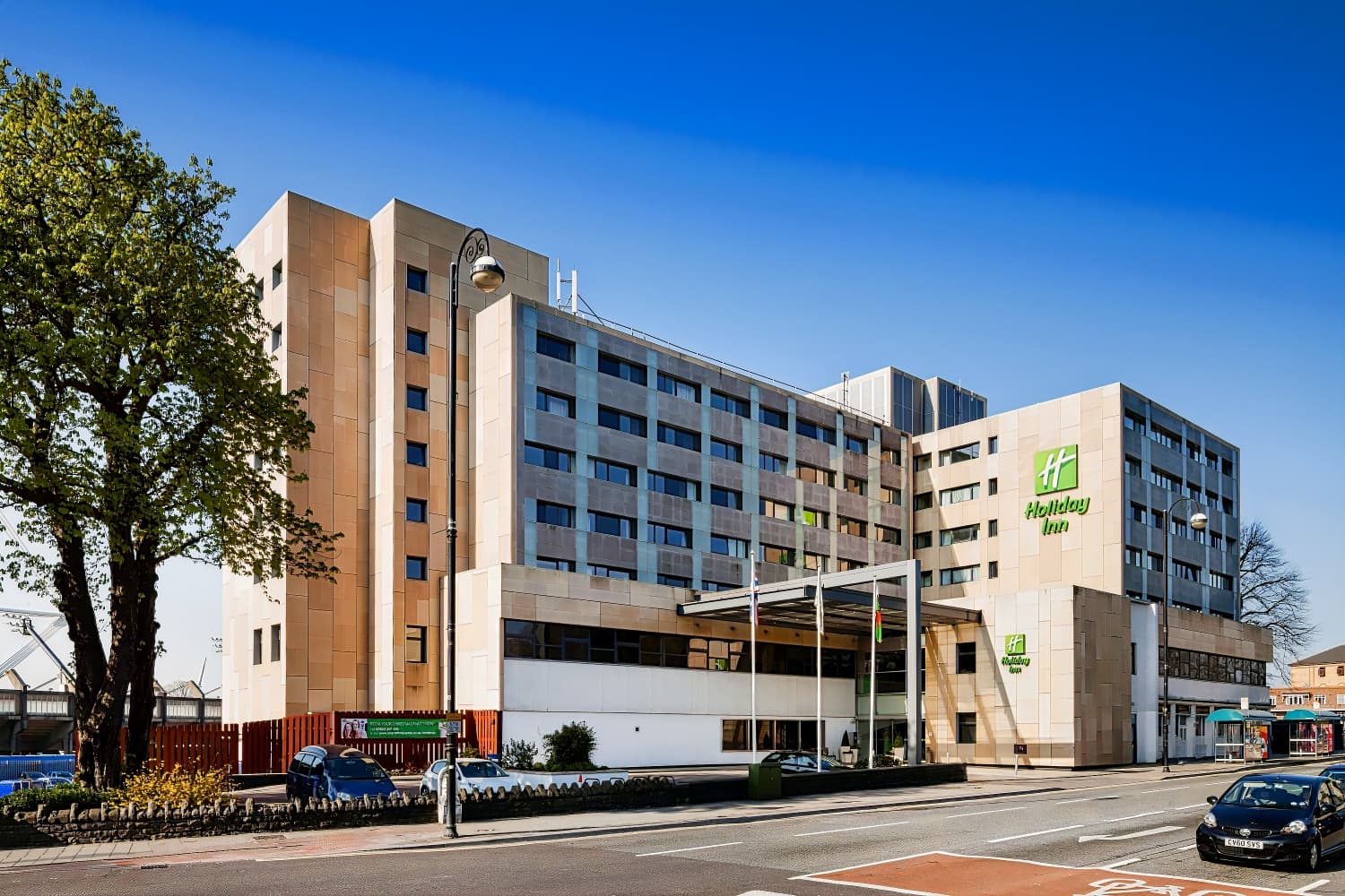 Holiday Inn Cardiff City