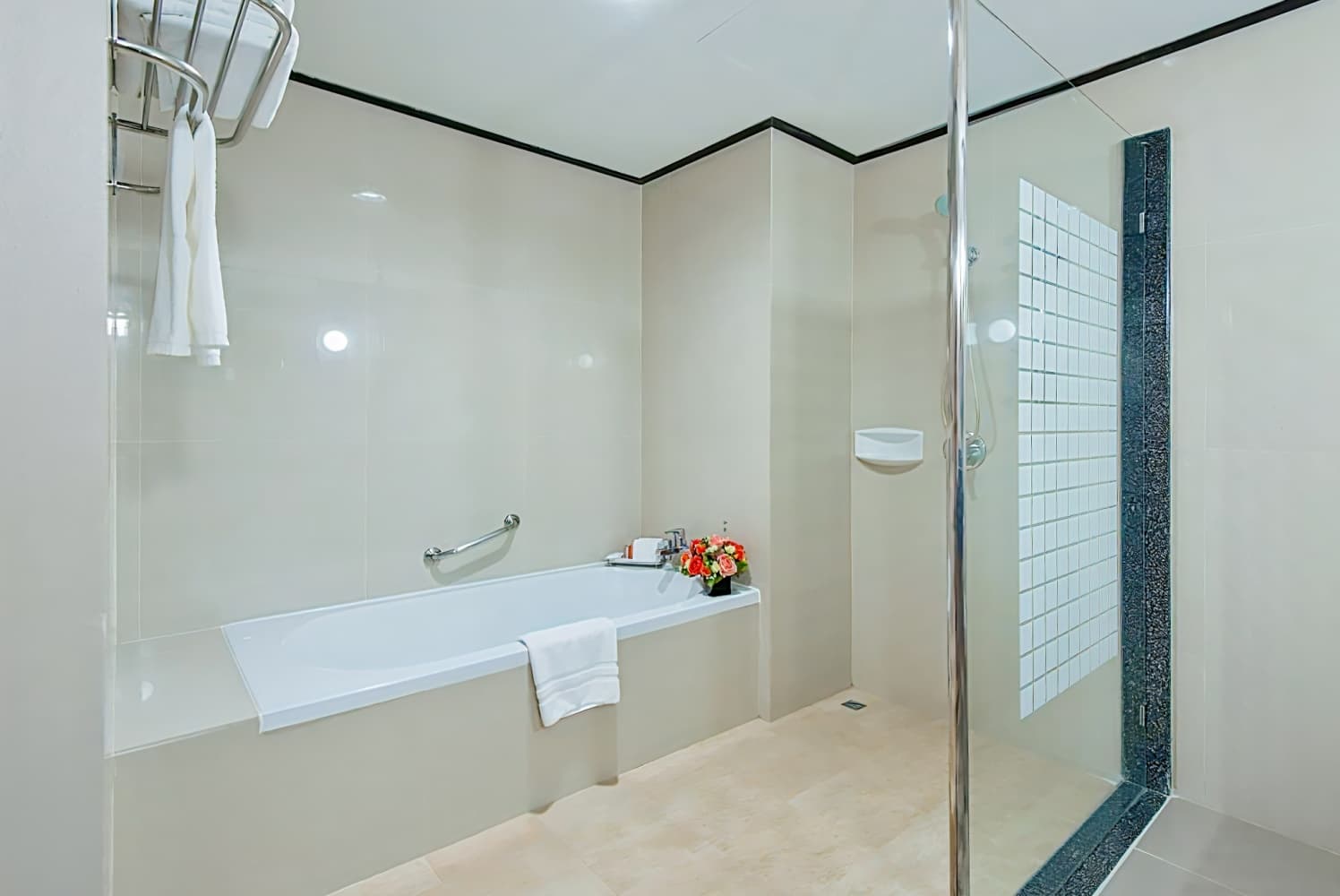 Dynasty Grande Hotel