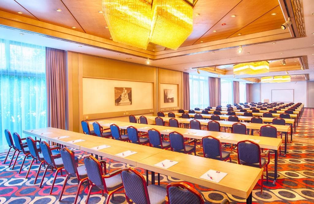 Leonardo Hotel Karlsruhe