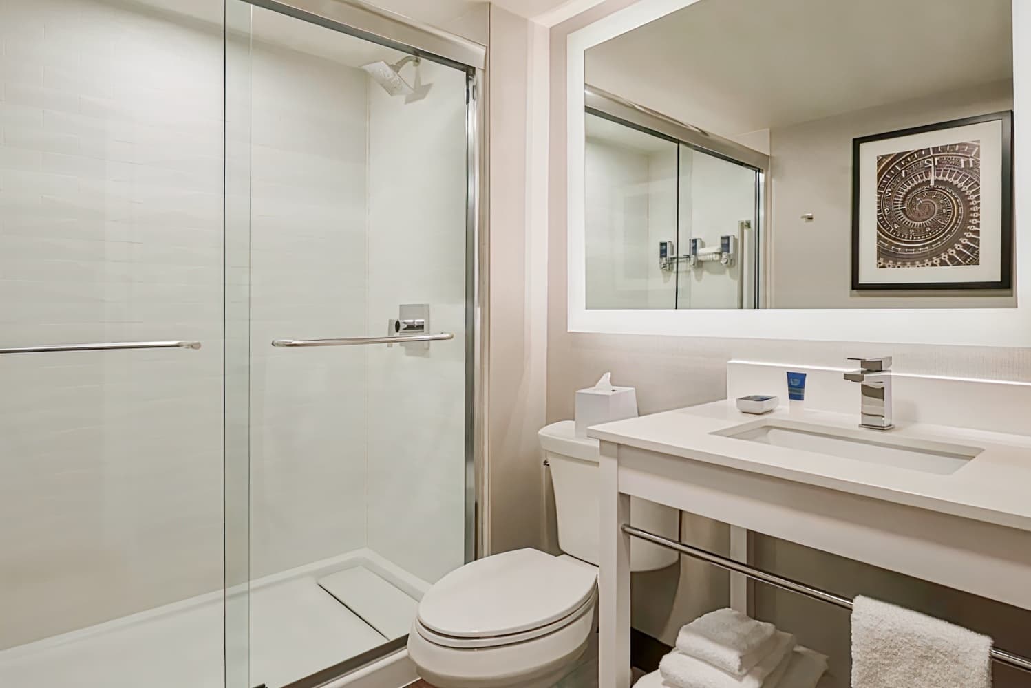 Four Points by Sheraton Toronto Airport East