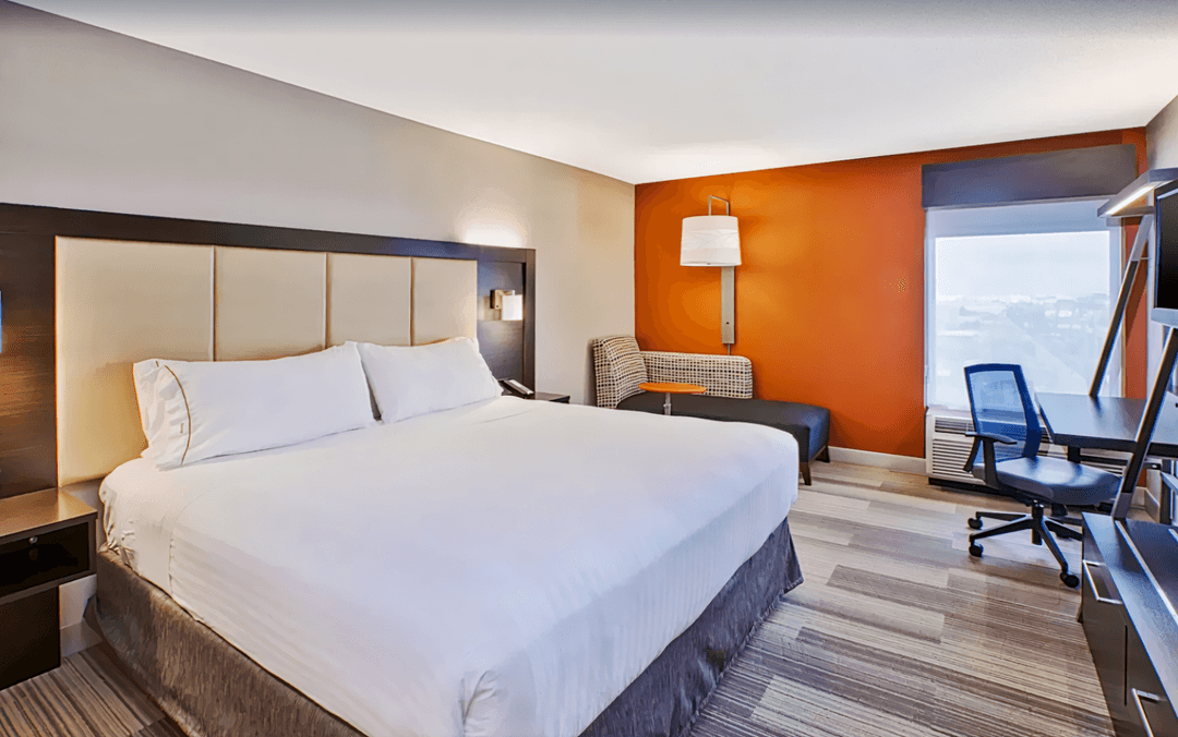 Holiday Inn Express & Suites Chicago-Midway Airport
