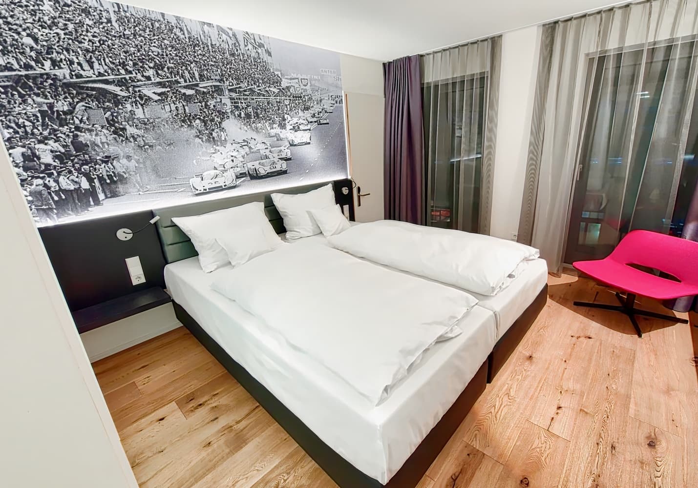 V8 Hotel Motorworld Region Stuttgart