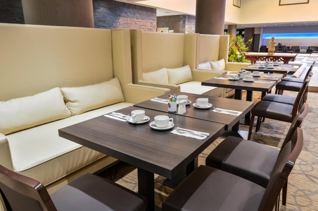 Holiday Inn Montreal Centre-Ville Downtown