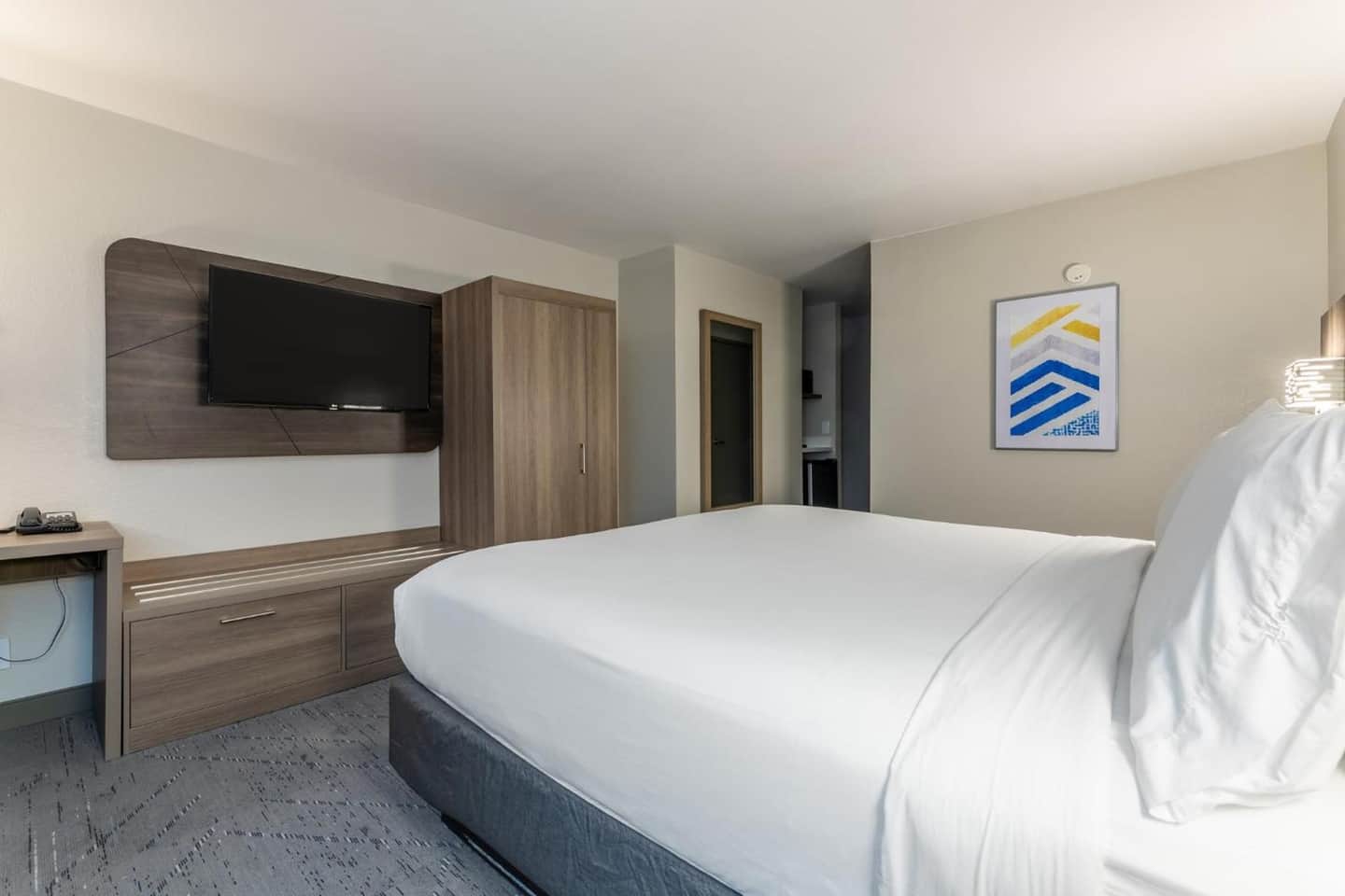 Holiday Inn Express Van Nuys