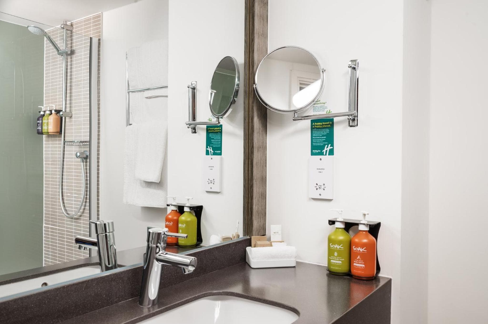 Holiday Inn Rochester - Chatham, an IHG Hotel