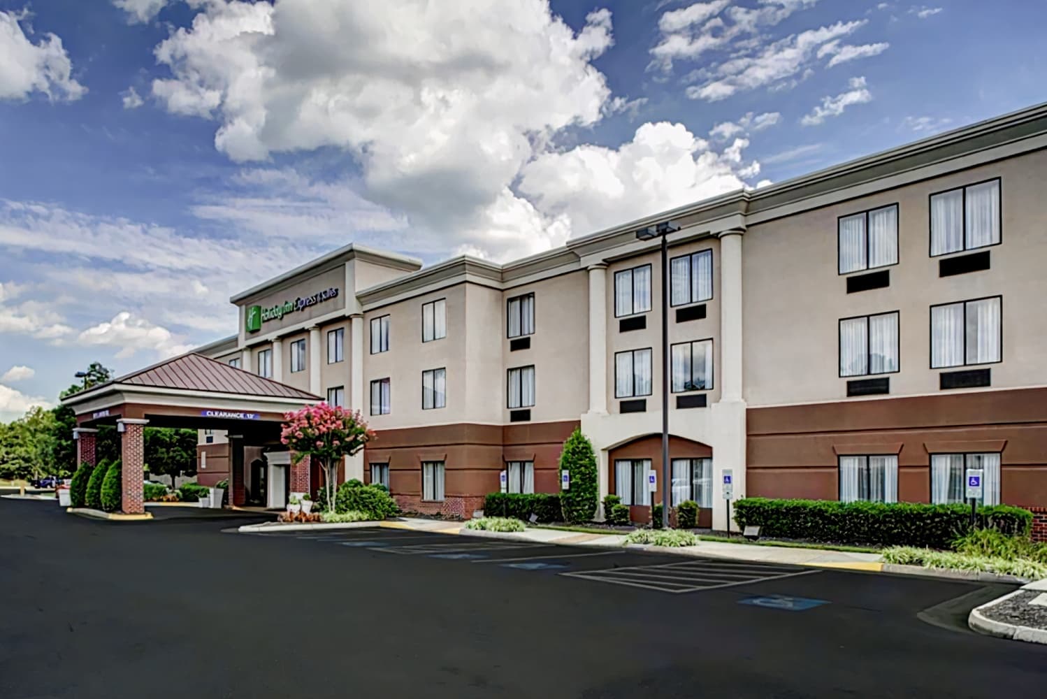 Holiday Inn Express Ashland