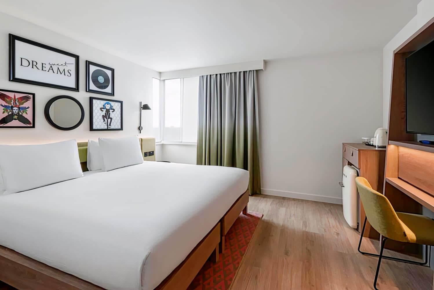 Hampton by Hilton London Ealing