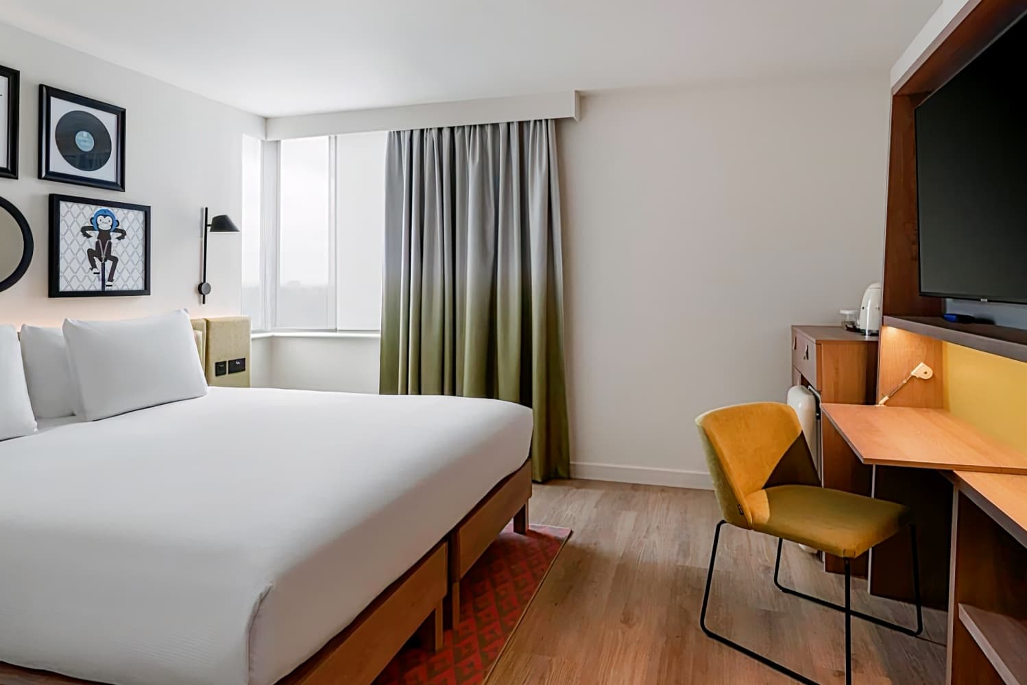 Hampton by Hilton London Ealing