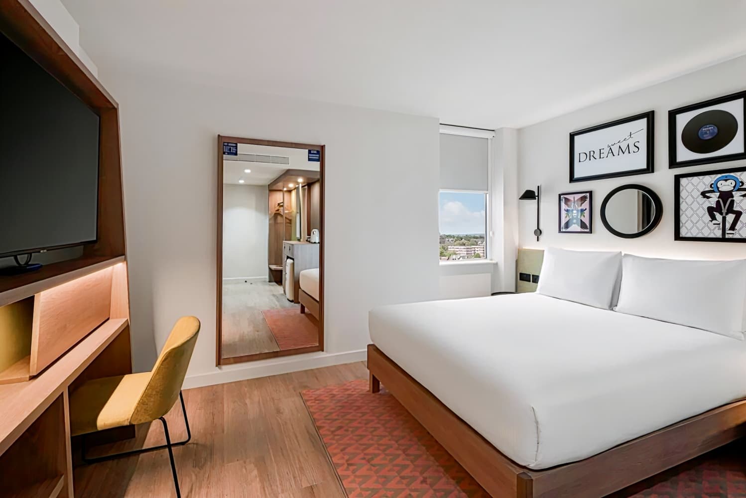 Hampton by Hilton London Ealing