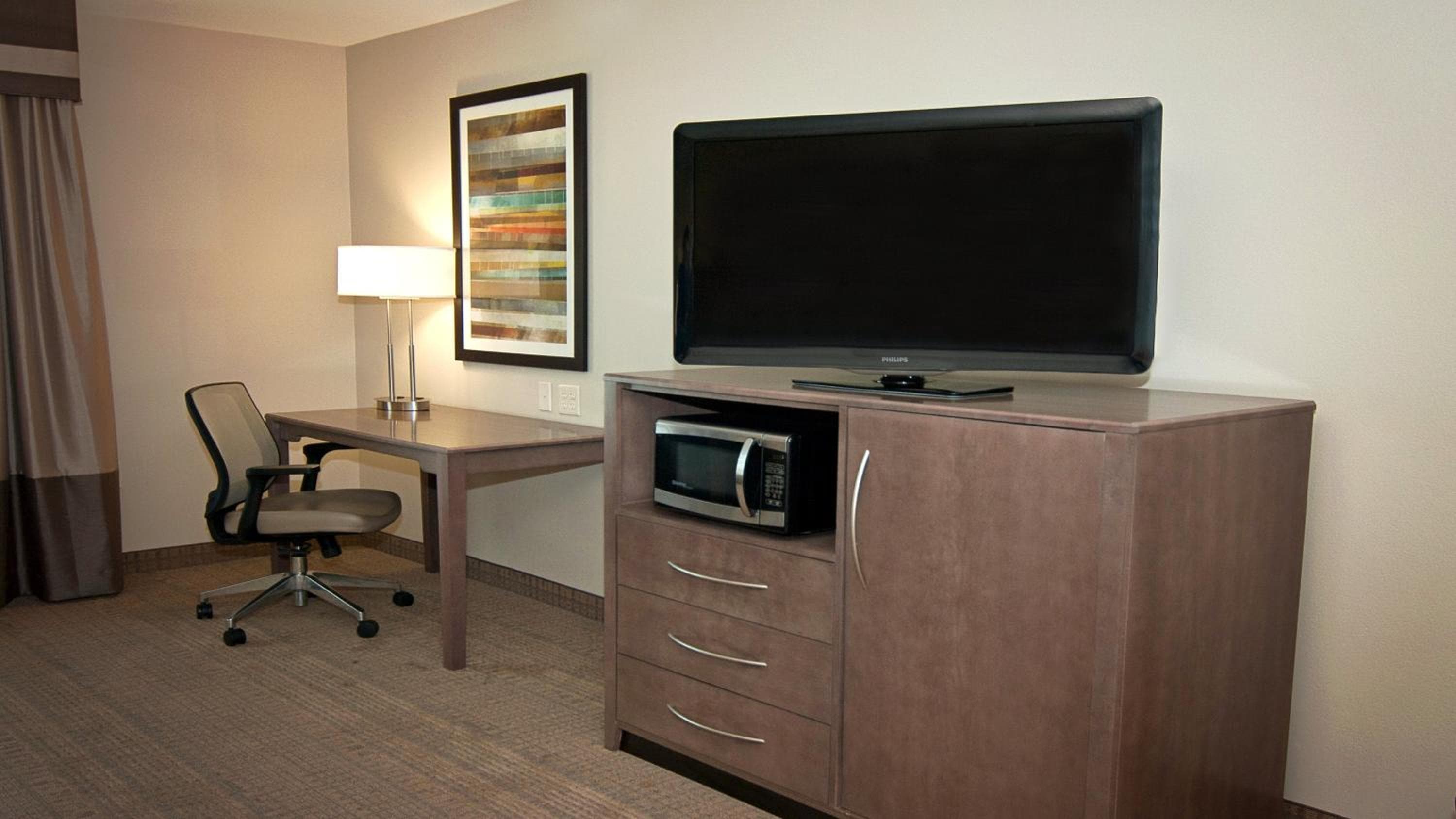 Holiday Inn Express Hotel & Suites Wichita Northeast, an IHG Hotel