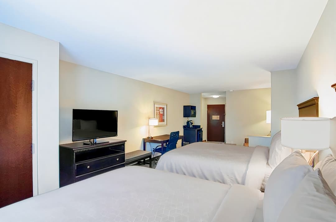 Holiday Inn Express & Suites Mobile West - I-65