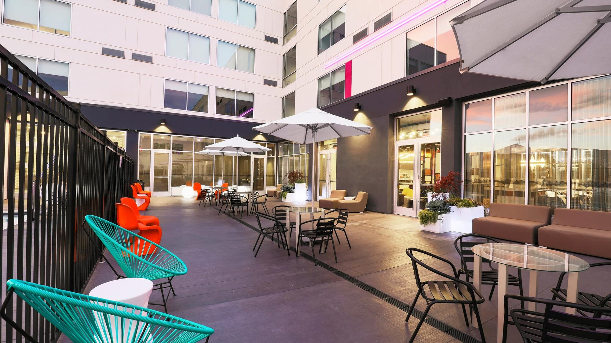 Aloft by Marriott Reno Tahoe International Airport