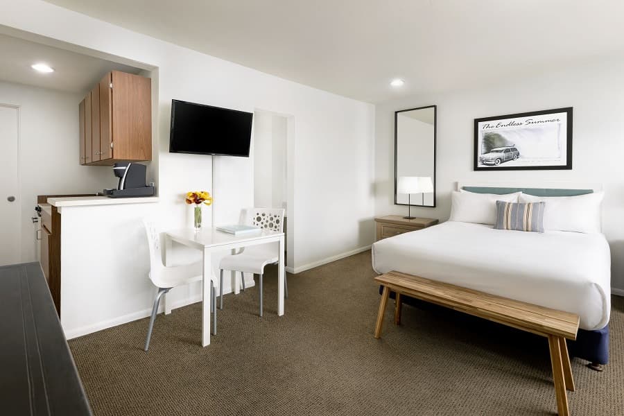 Pacific Edge Hotel on Laguna Beach