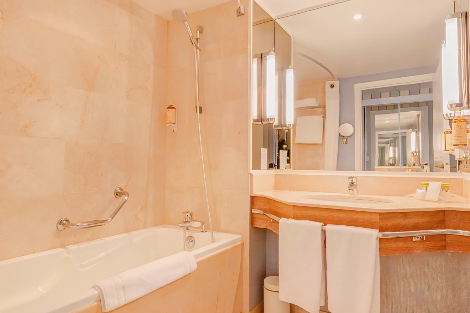 Holiday Inn Nice - Saint Laurent du Var