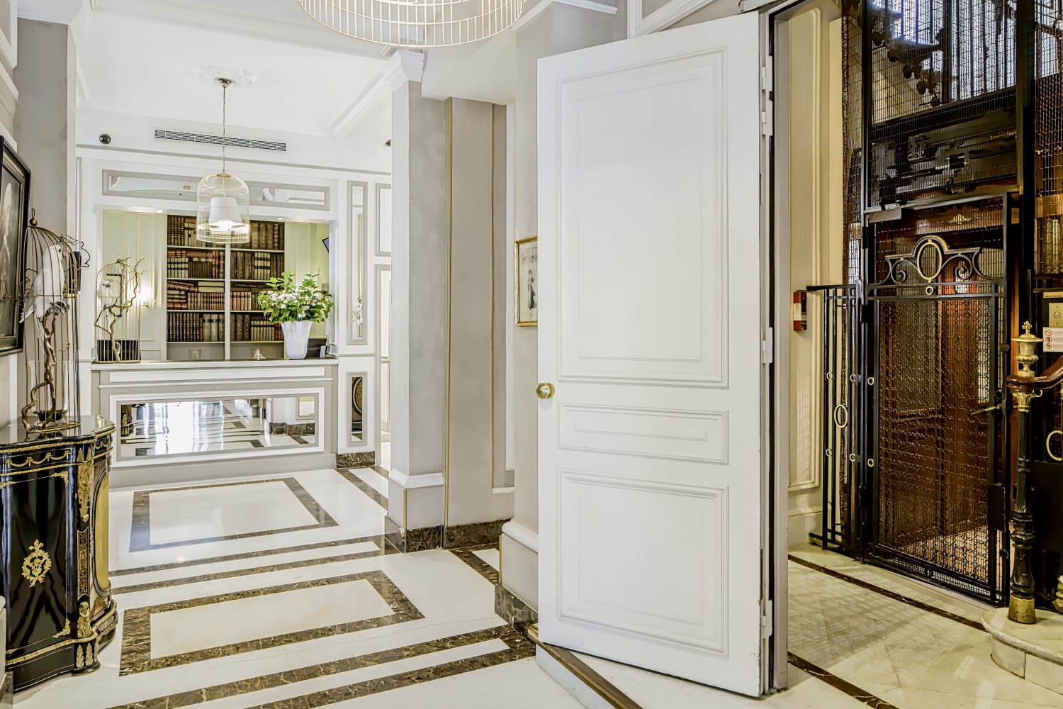 Hôtel Bradford Elysées - Astotel