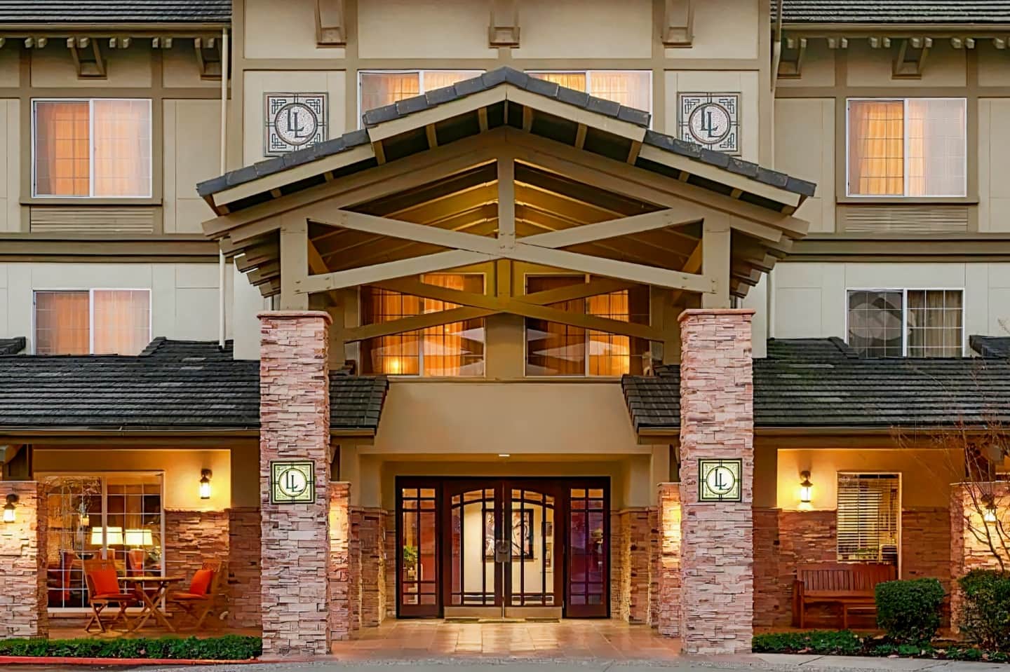 Larkspur Landing Campbell