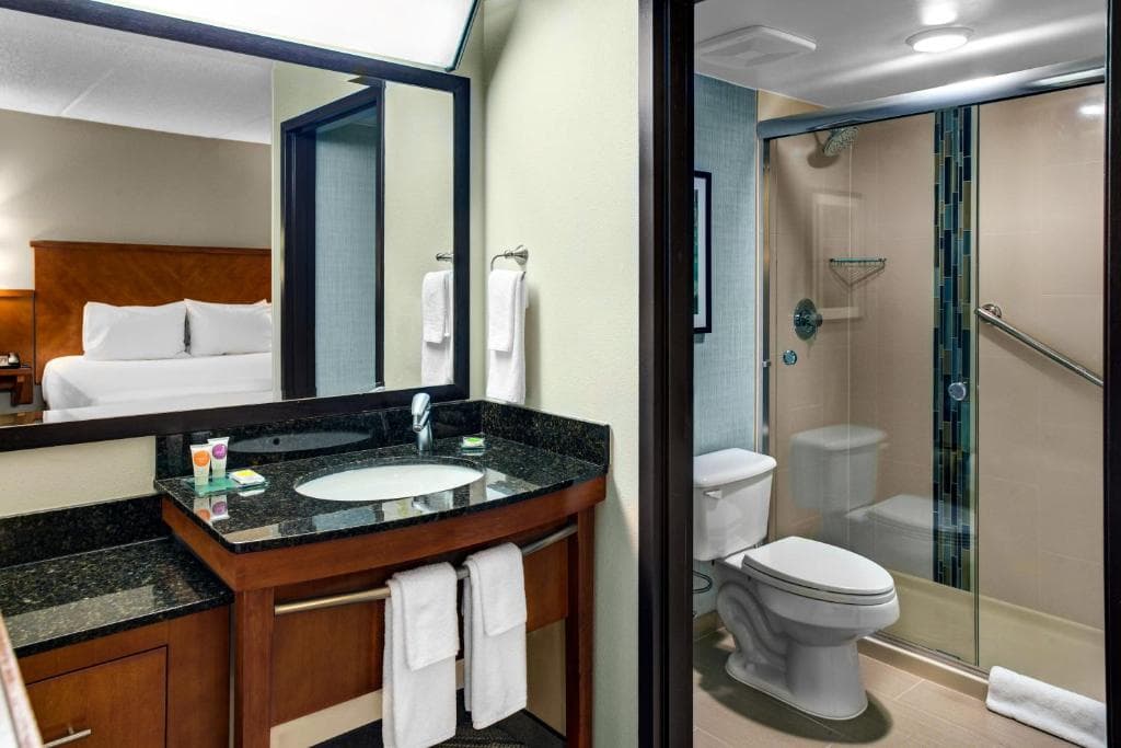 Candlewood Suites Cincinnati Northeast
