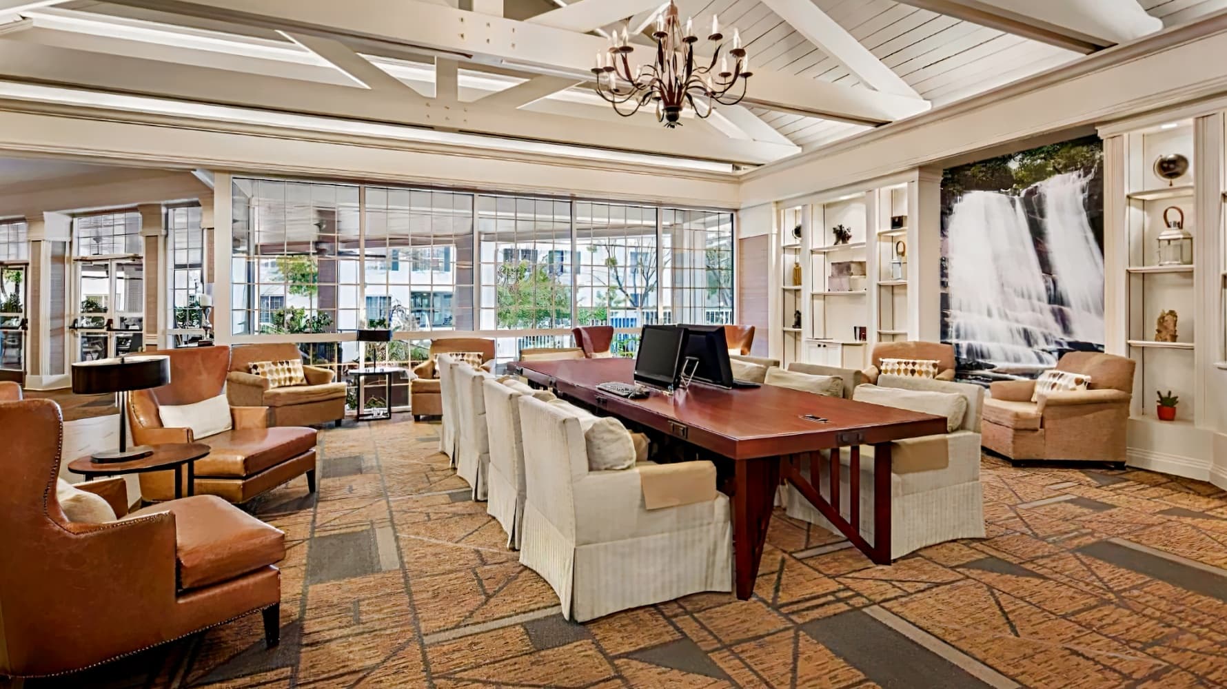 DoubleTree by Hilton Hotel Raleigh-Durham Airport at Research Triangle Park