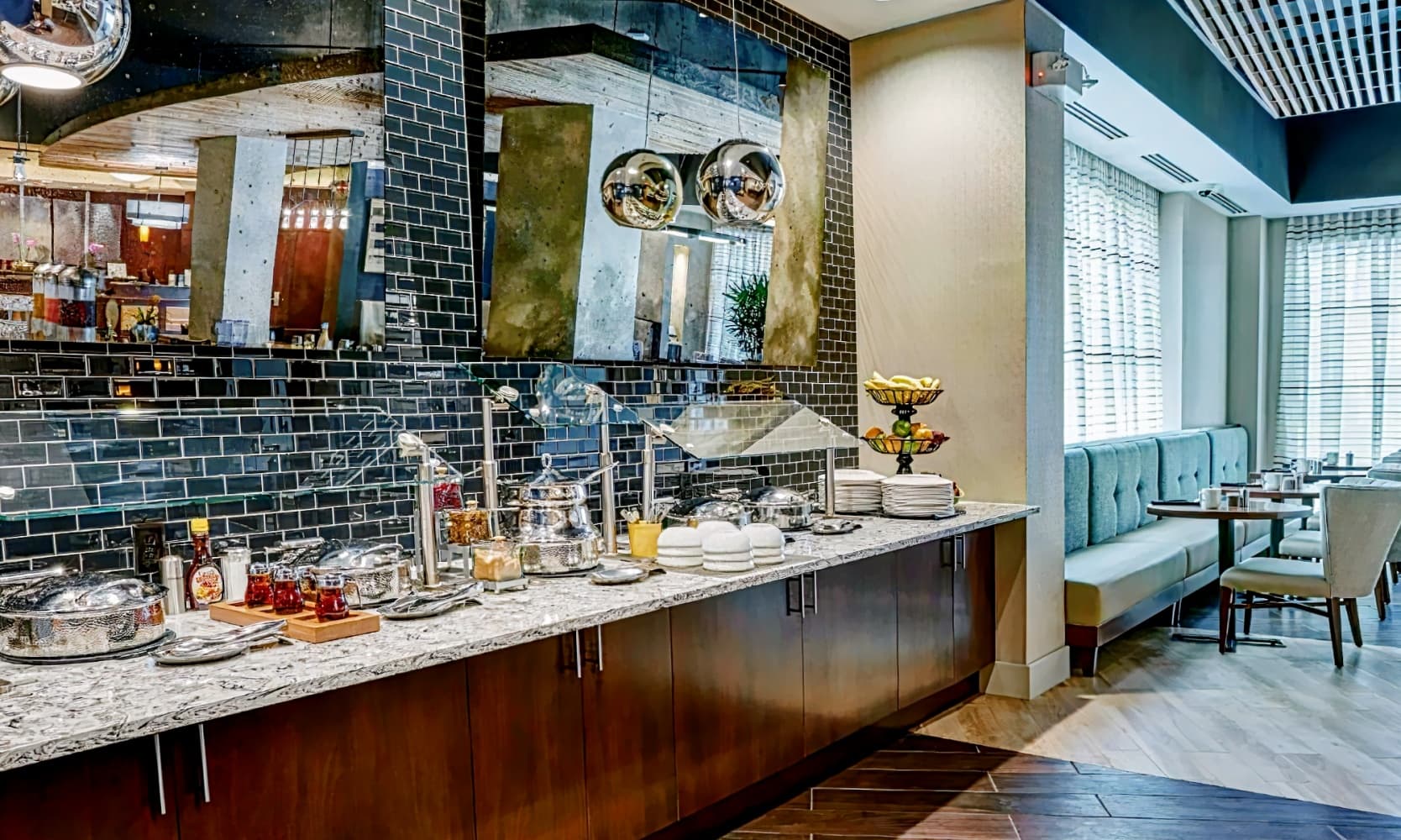 DoubleTree by Hilton Charlotte Gateway Village