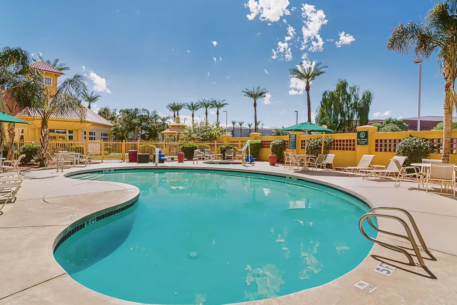 La Quinta Inn & Suites by Wyndham Phoenix Mesa West
