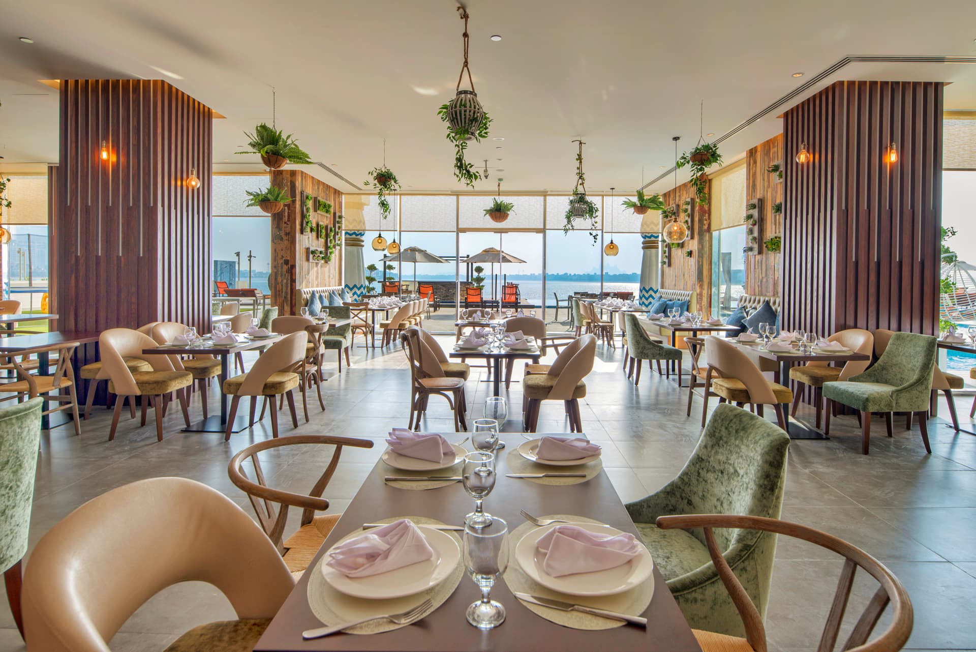Royal Central Hotel and Resort The Palm
