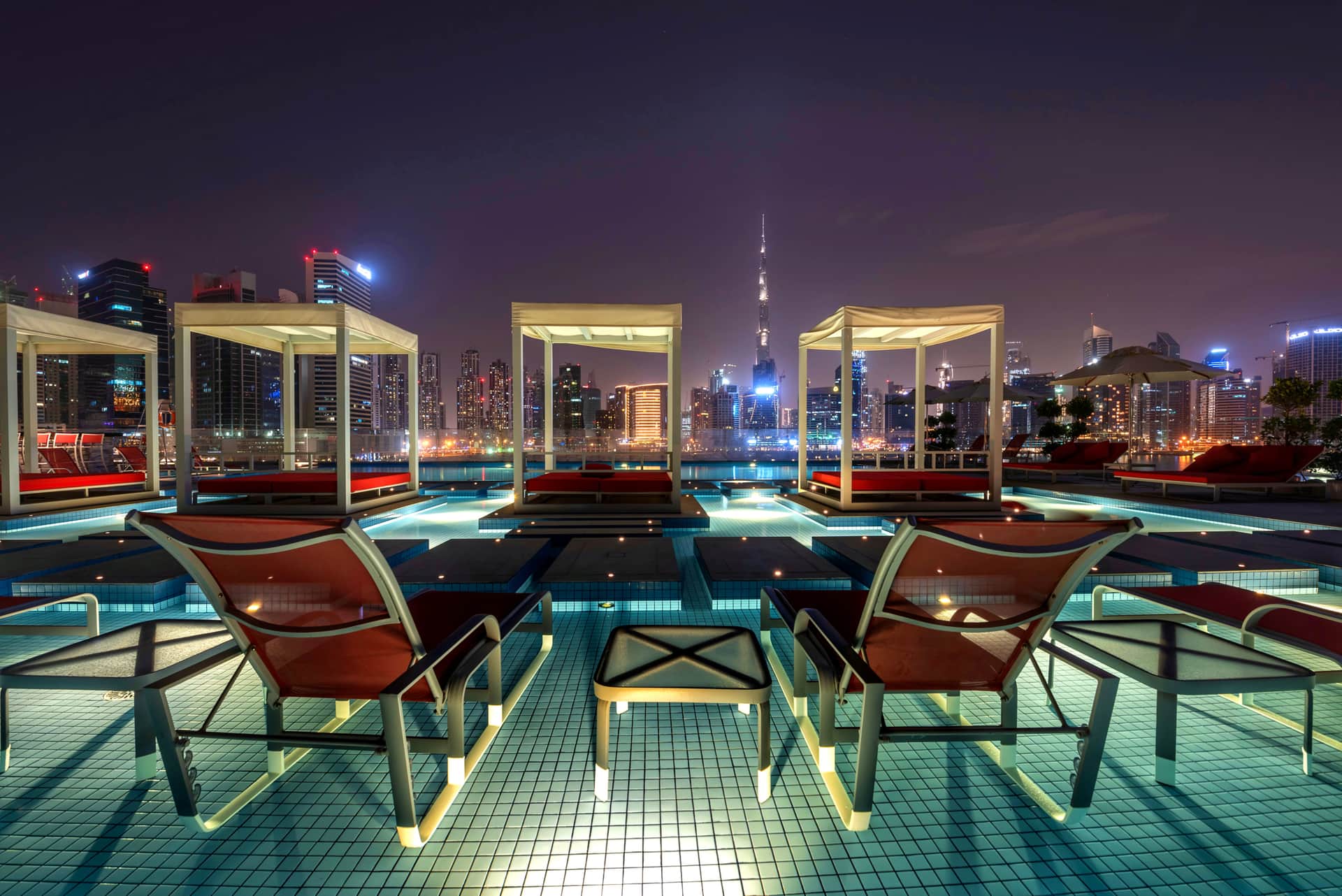 Canal Central Hotel