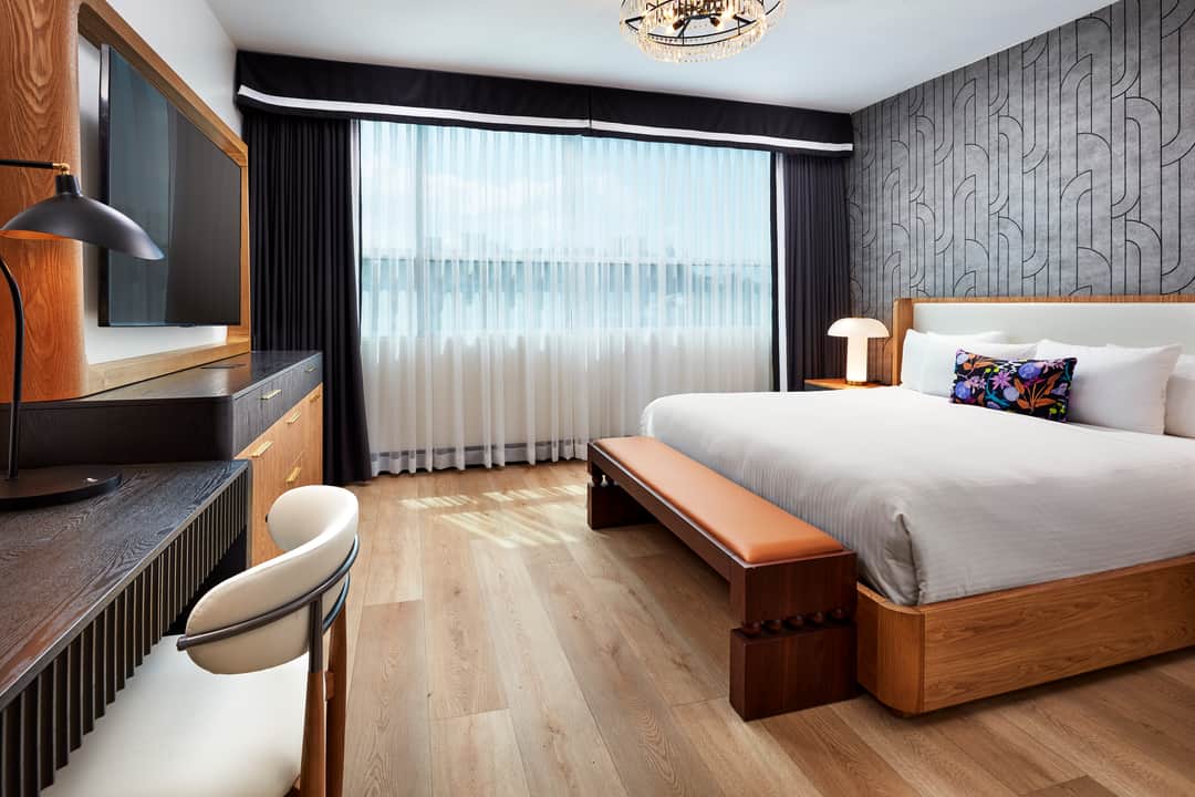 Elan Hotel