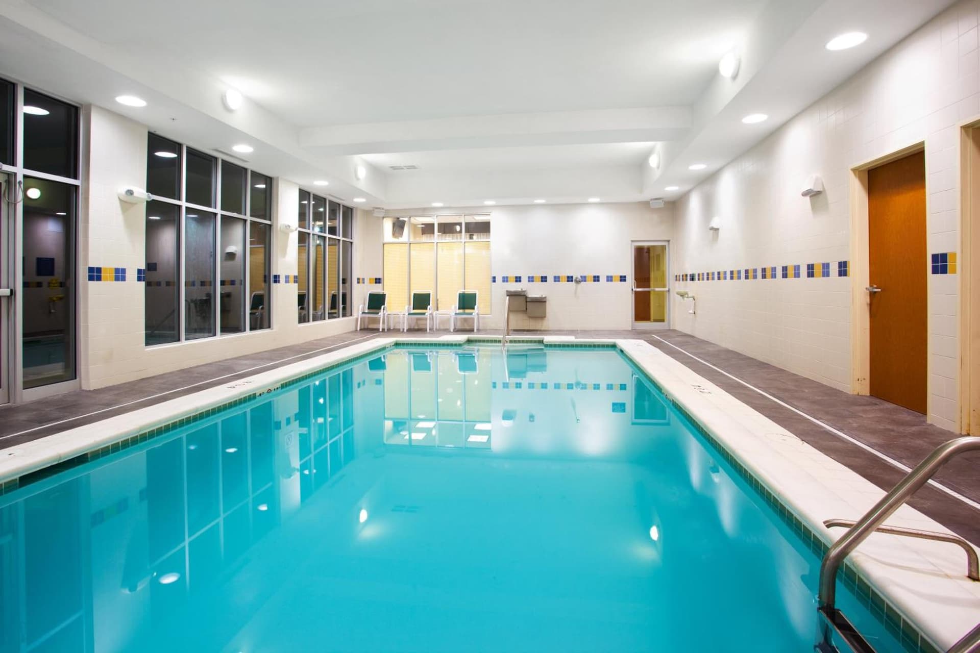 Holiday Inn Aurora North - Naperville, an IHG Hotel