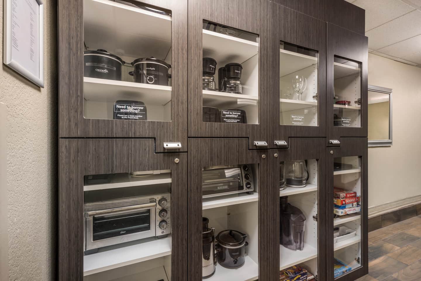 Sonesta Simply Suites Chicago Waukegan