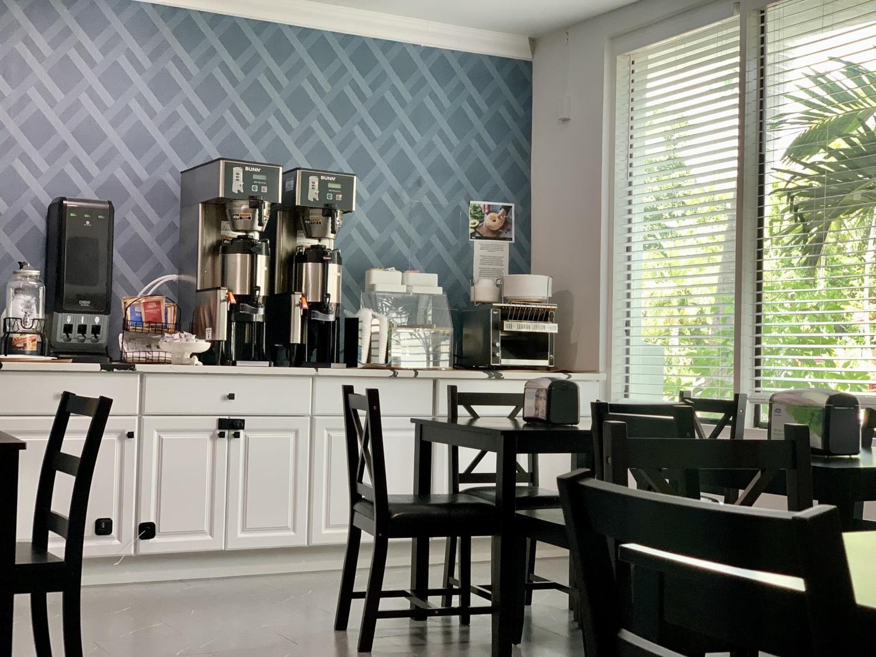 Garden Hotel Miami Airport, Trademark Collection by Wyndham