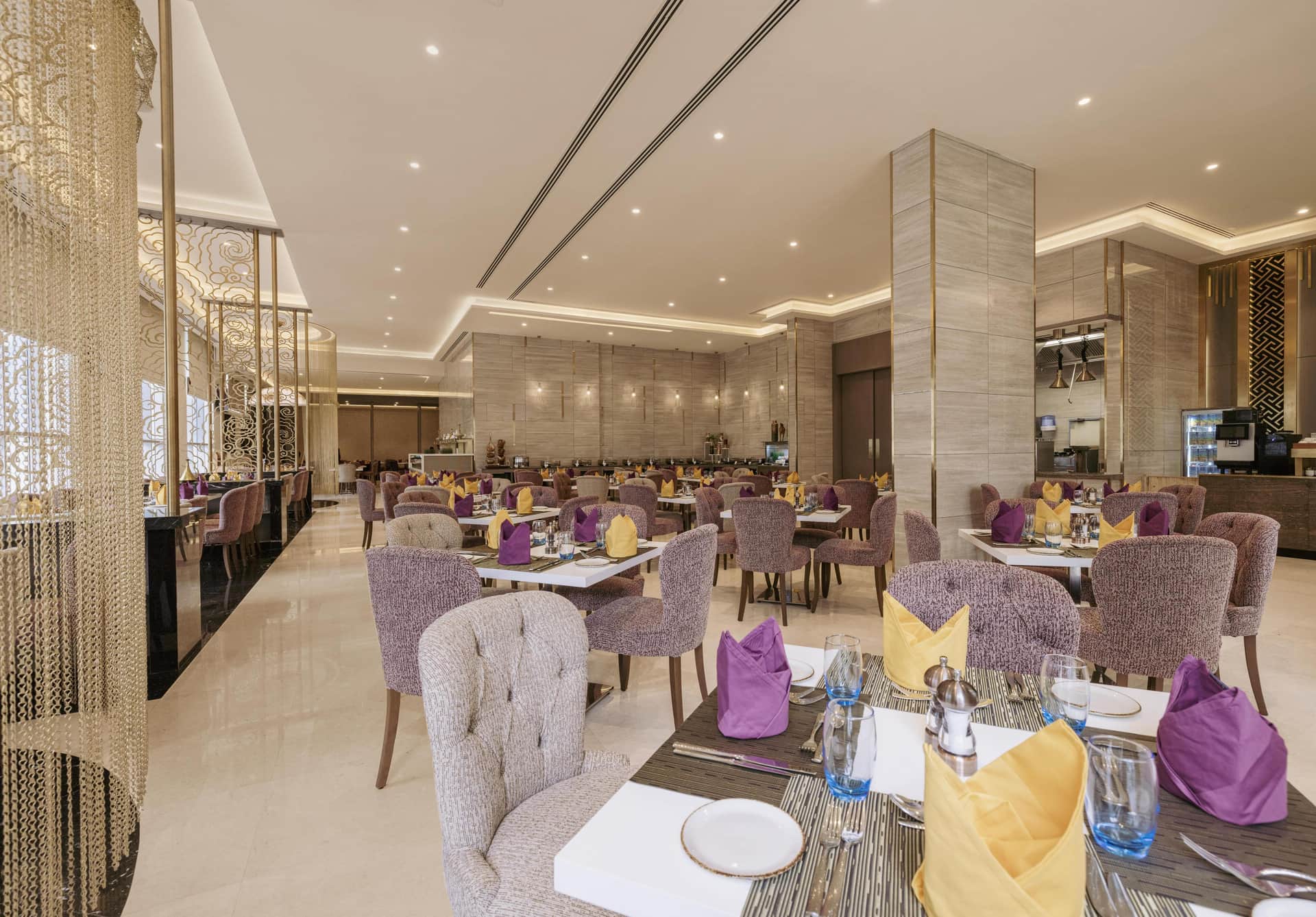 Khalidia Palace Hotel Dubai by Mourouj Gloria