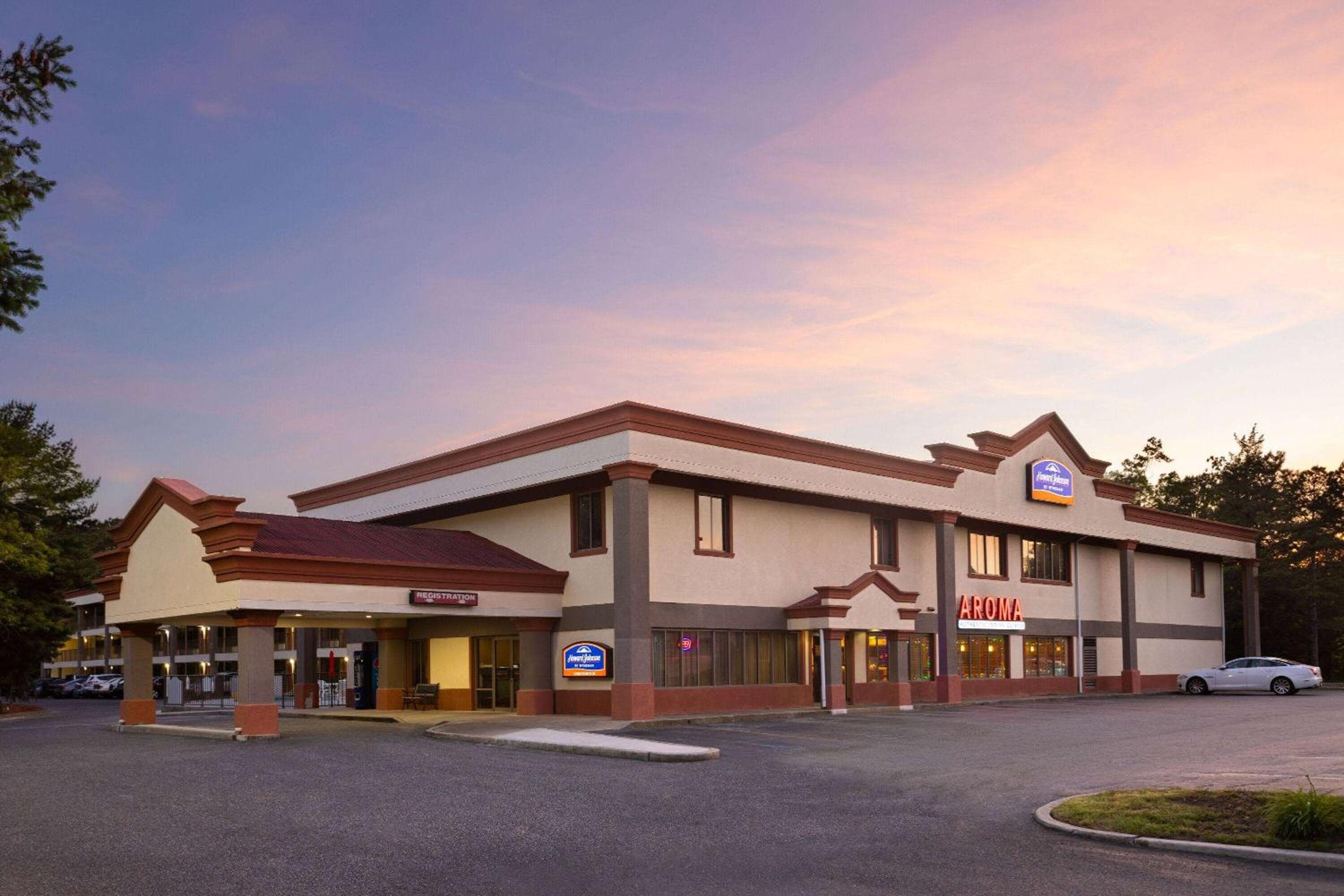 Howard Johnson by Wyndham Galloway Atlantic City Area