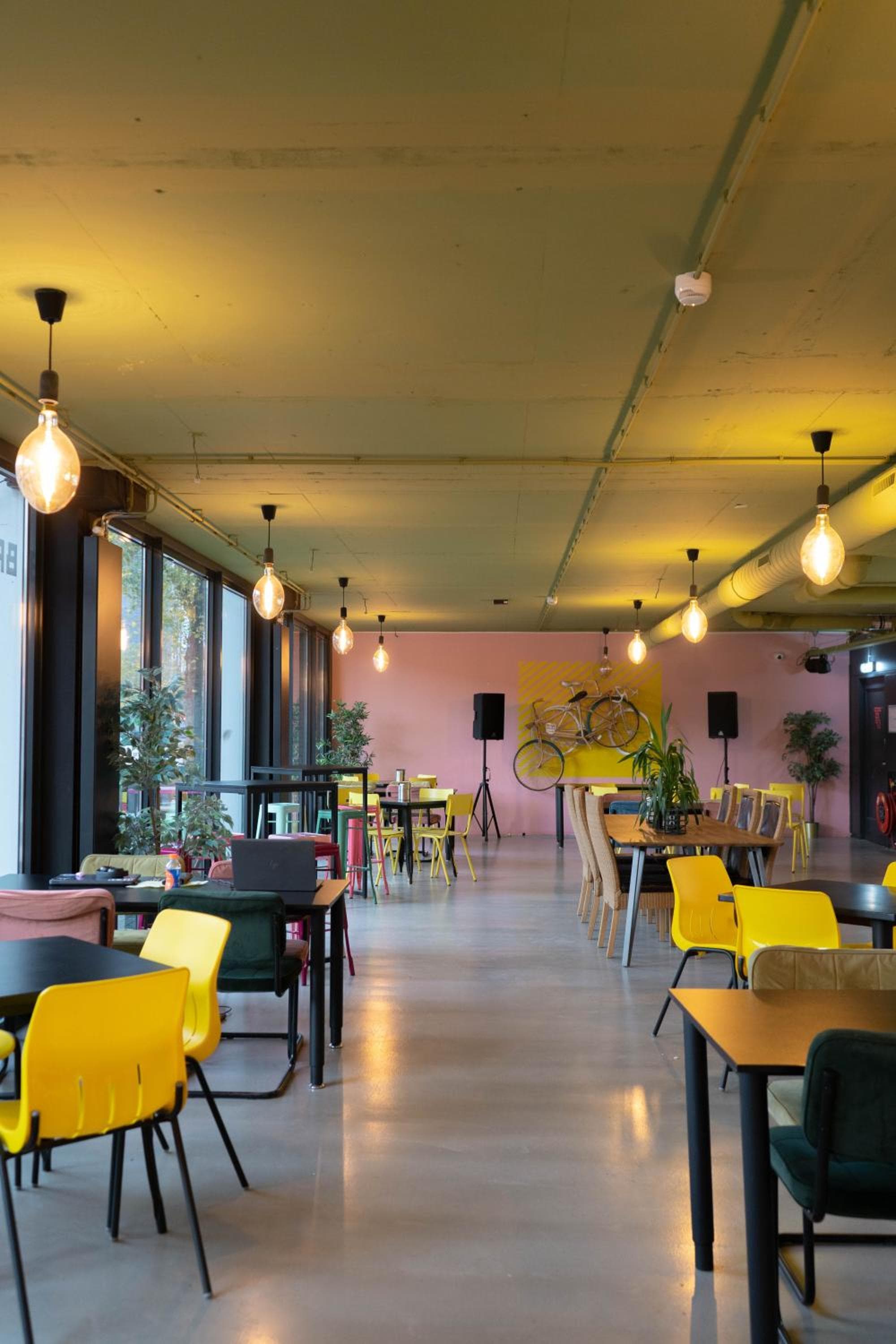 Urban Hotel The Golden Stork