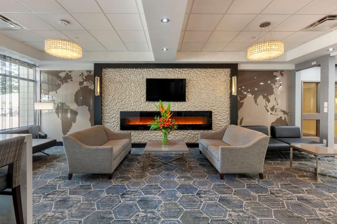 Best Western Plus Toronto Airport Hotel