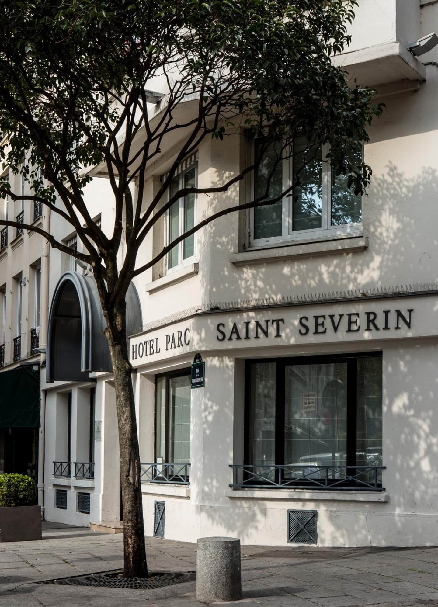 Hôtel Parc Saint-Séverin - Esprit de France