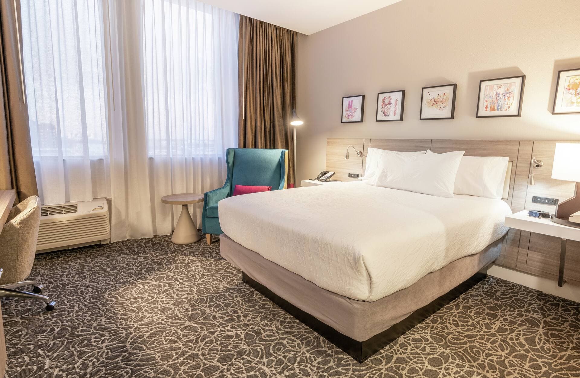 Hilton Garden Inn Wichita Downtown