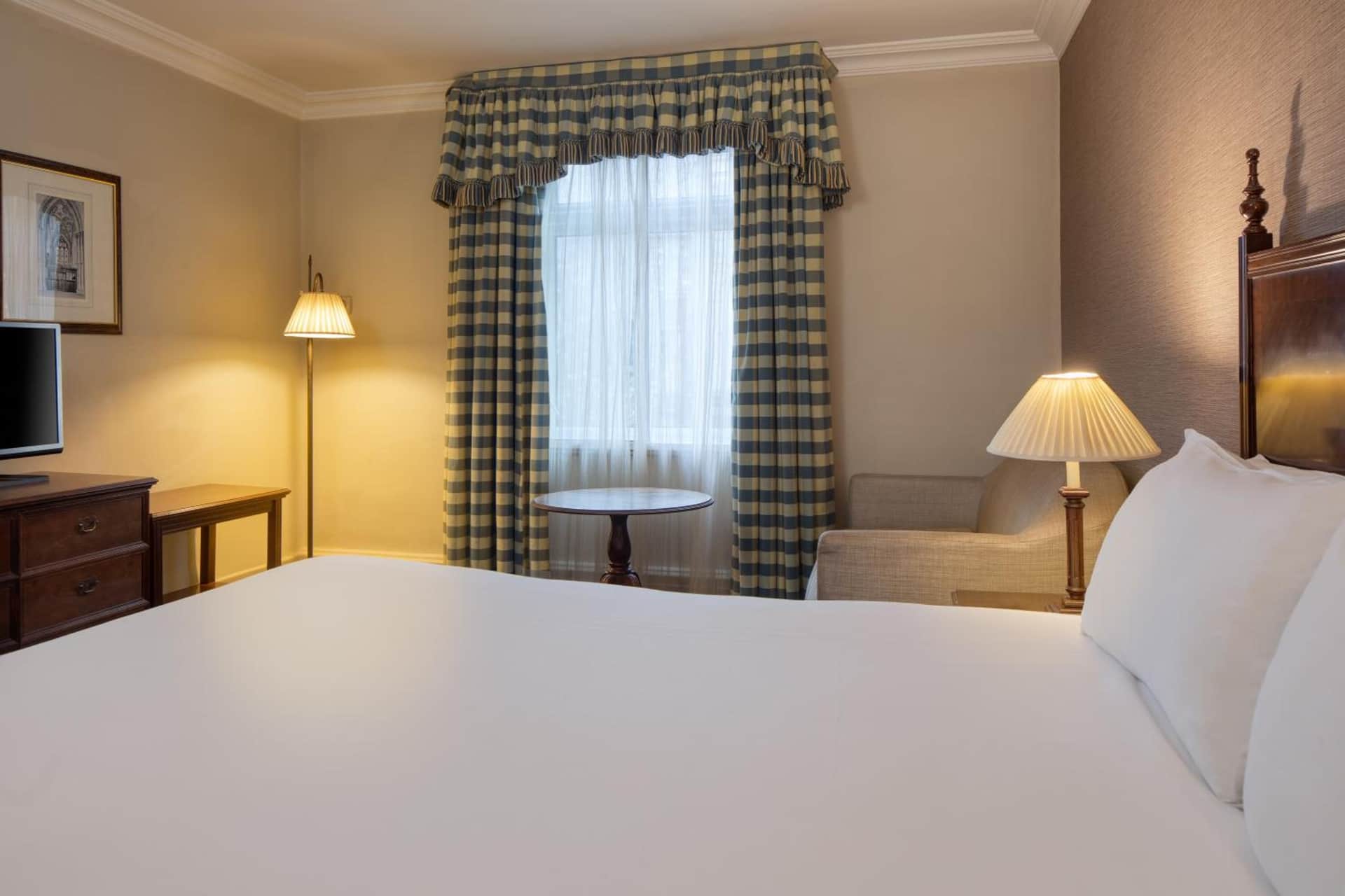 Winchester Wessex Hotel by Sunday