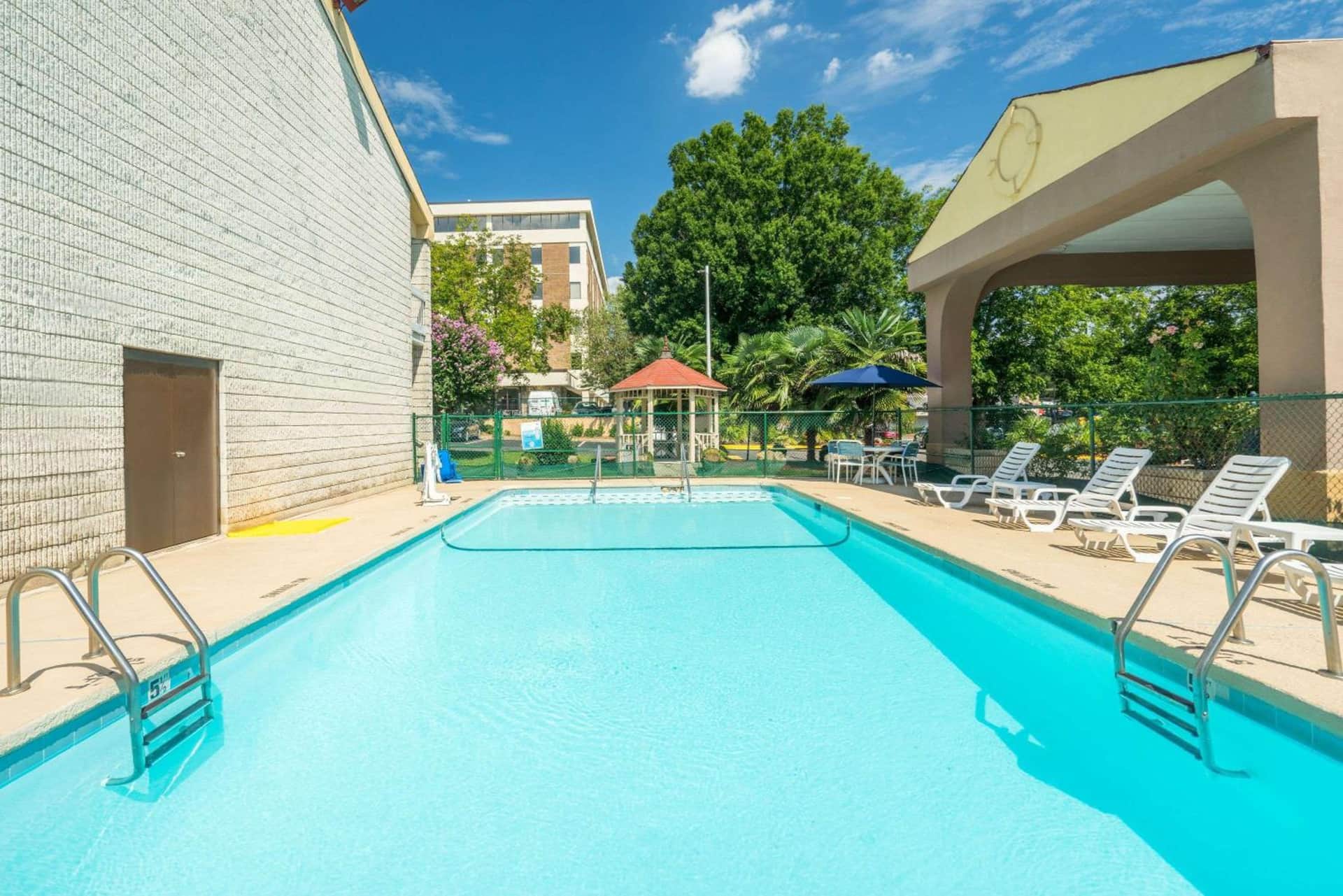 Days Inn by Wyndham Raleigh Midtown
