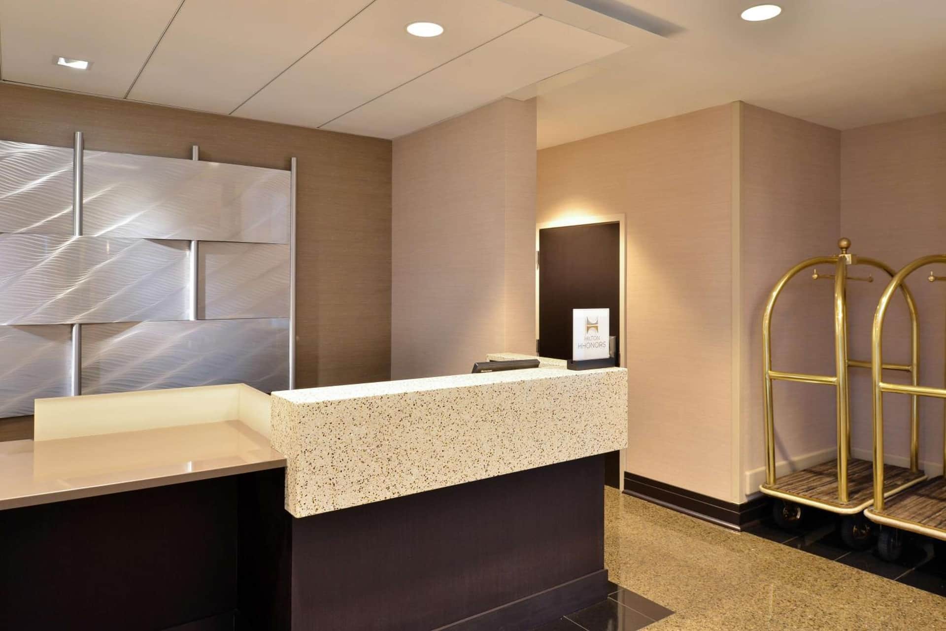Hotel Belvoir Springfield