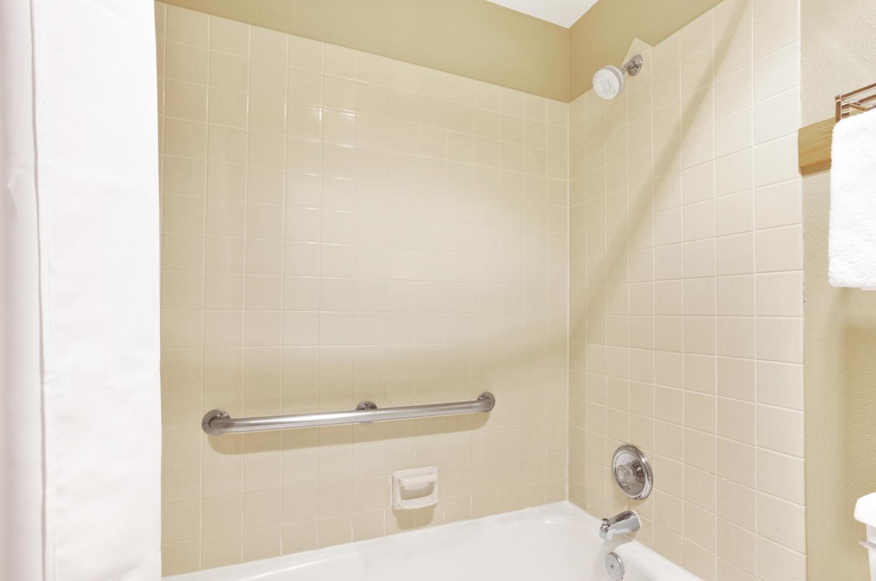 Super 8 by Wyndham Albany