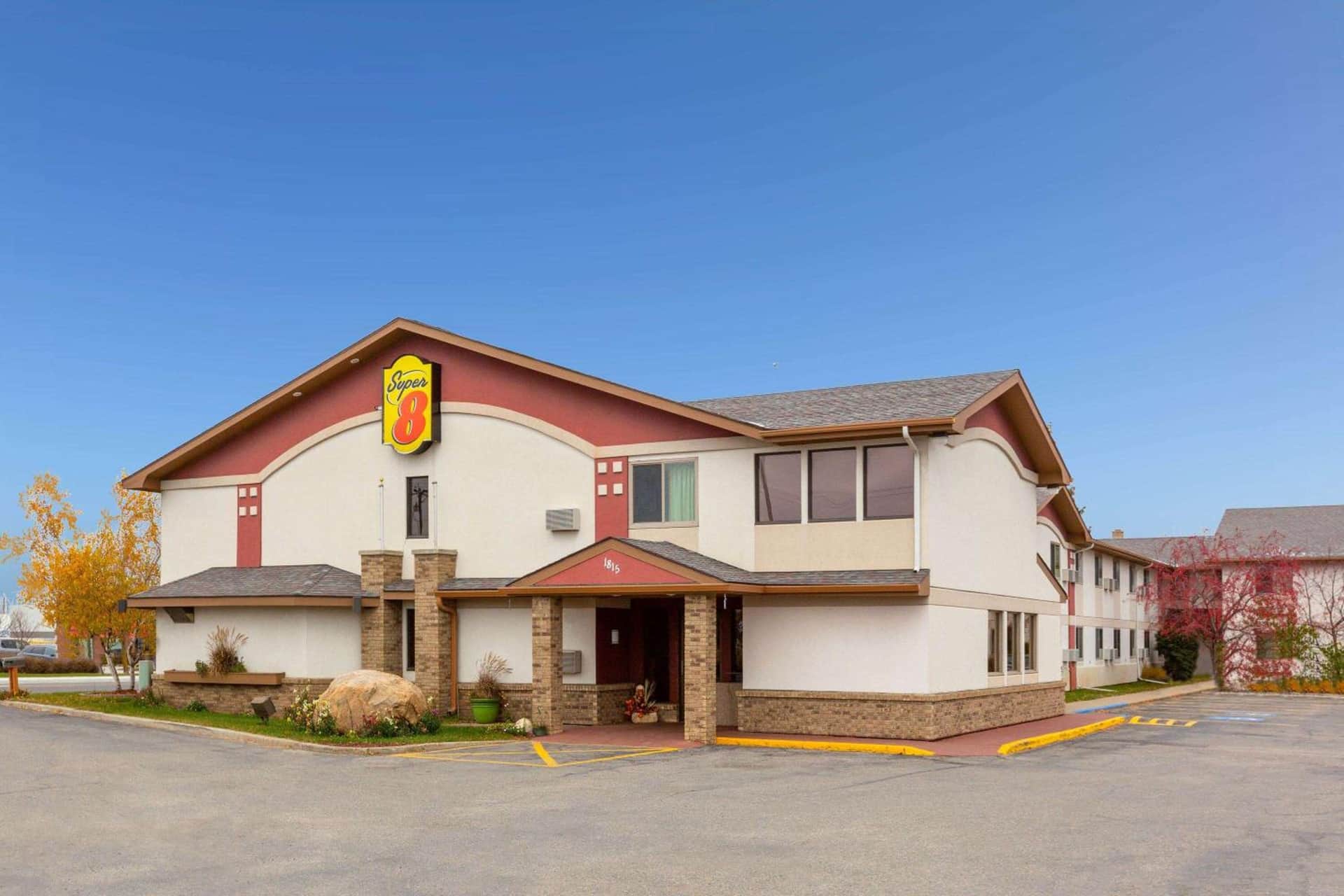 Super 8 by Wyndham Bemidji MN